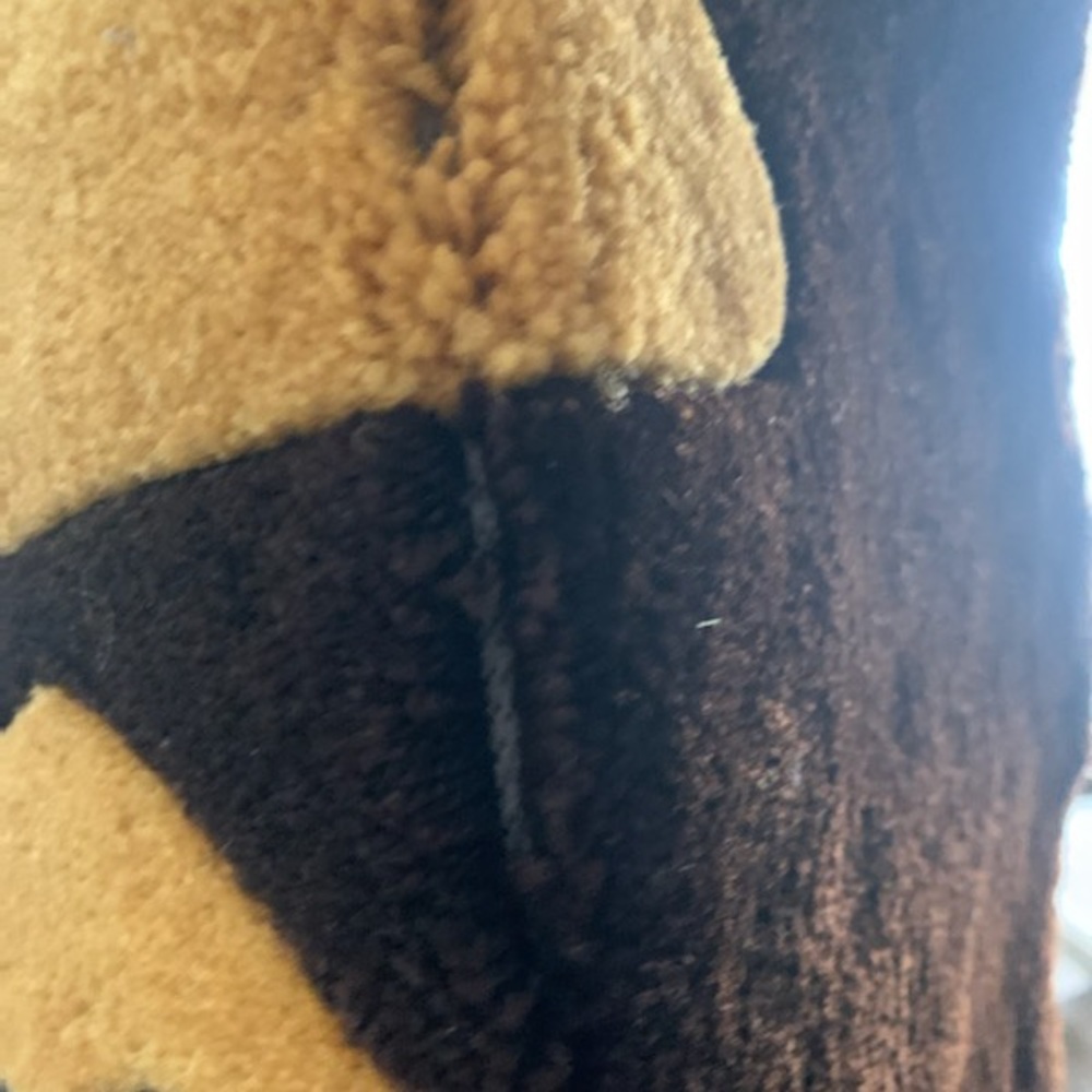 Monkey Rug - Picture 2 of 3